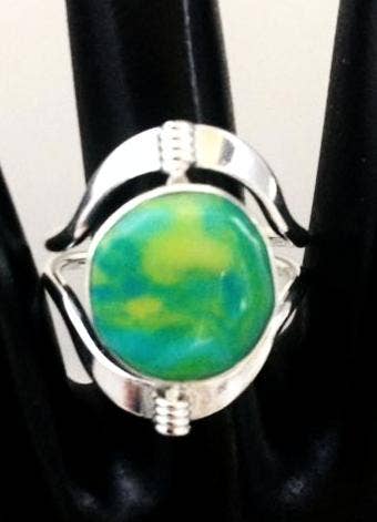Lg Semi-Precious Stone Flip Ring